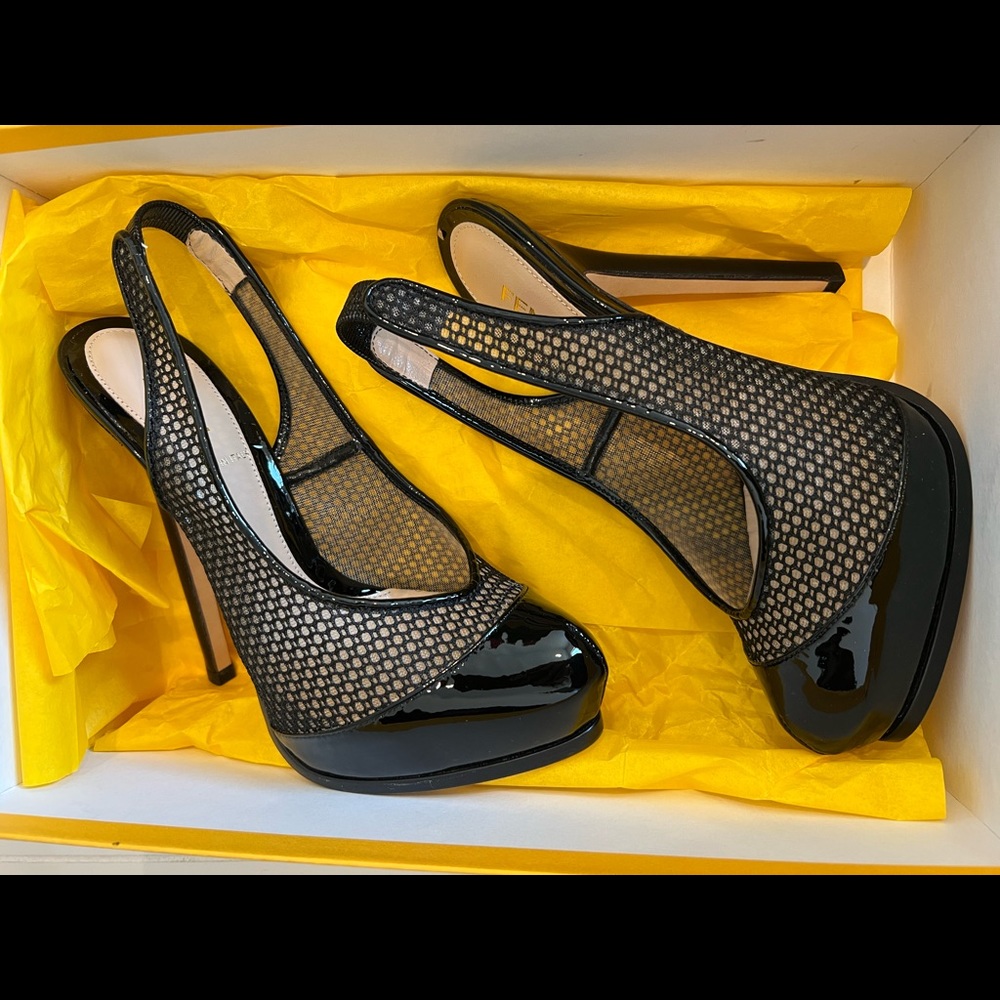 Brand new Fendi Decollette slingback pumps size 36.5